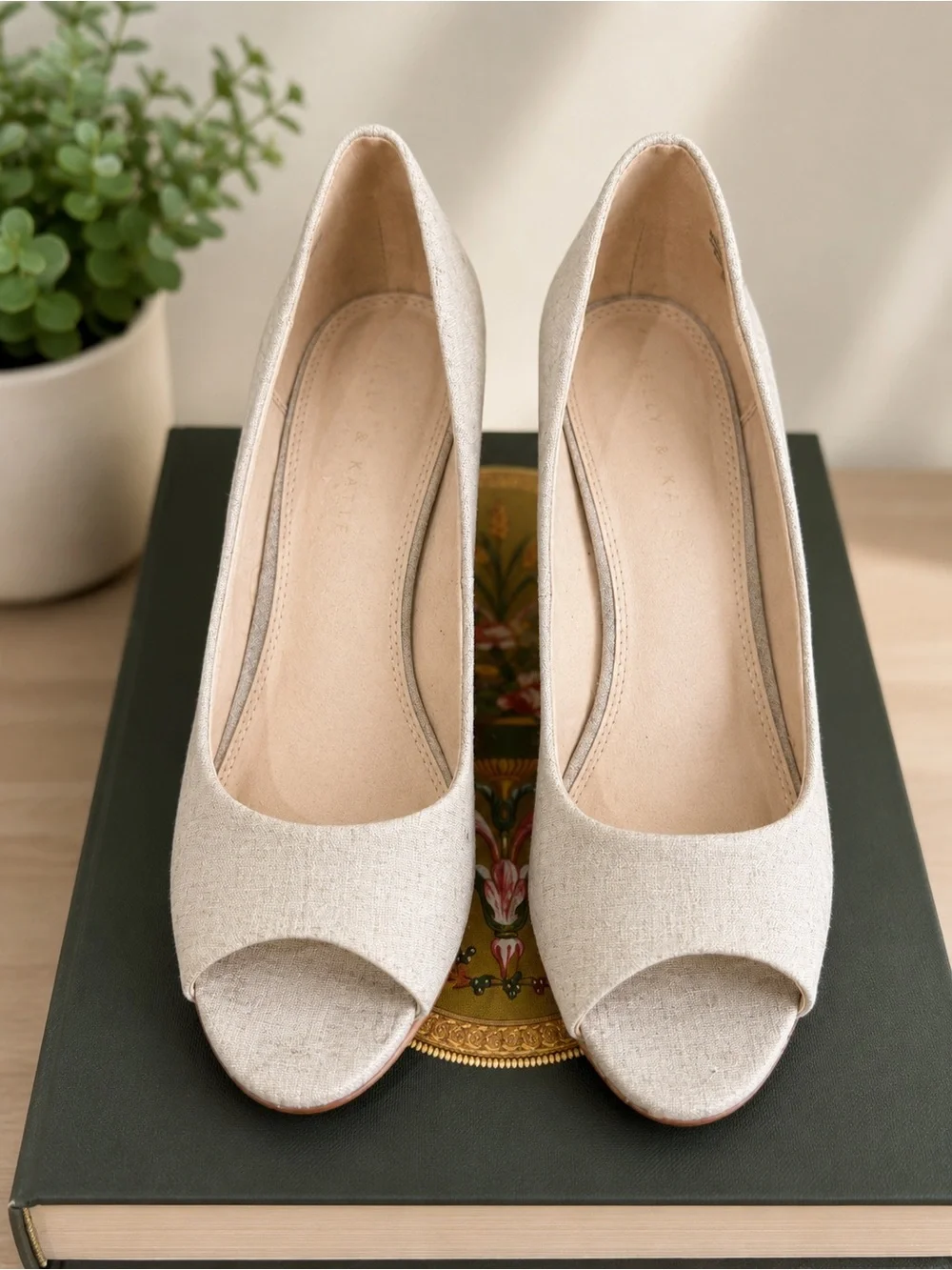 Women’s Linen Peep-Toe Wedge - Beige Cork Heel